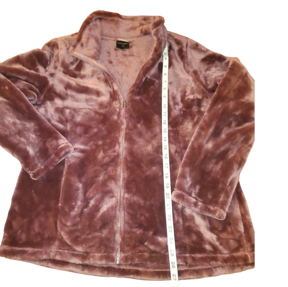 32 Degree Heat Zip Up Plush Sweater - Picture 6 of 8